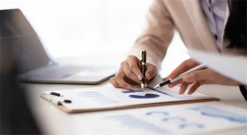 南华大学张怡简介照片